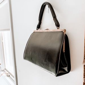 vintage dark brown snap closure hand bag